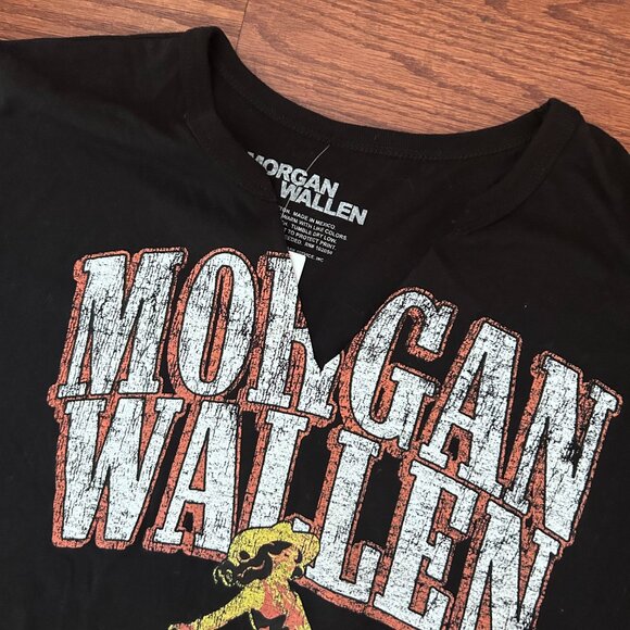 NWT Morgan Wallen Cowgirl Cropped Band T-Shirt BKE Buckle Size Small Country - Picture 4 of 12